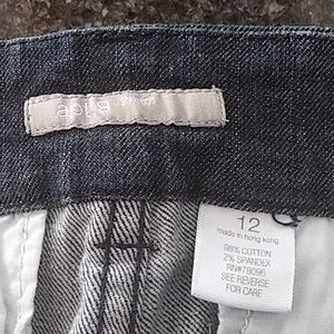 Apt. 9 Jeans.